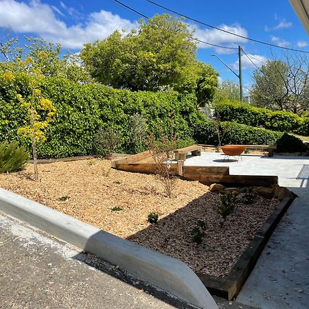 Heart Of Katoomba Semi 1 Bedroom Home المظهر الخارجي الصورة